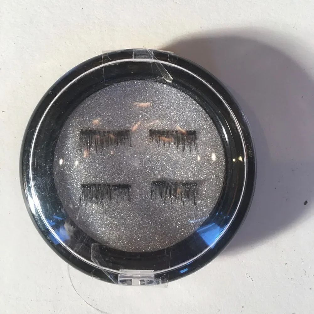 🎃 - MAGNETIC EYELASHES - new & sealed! - Picture 4 of 12